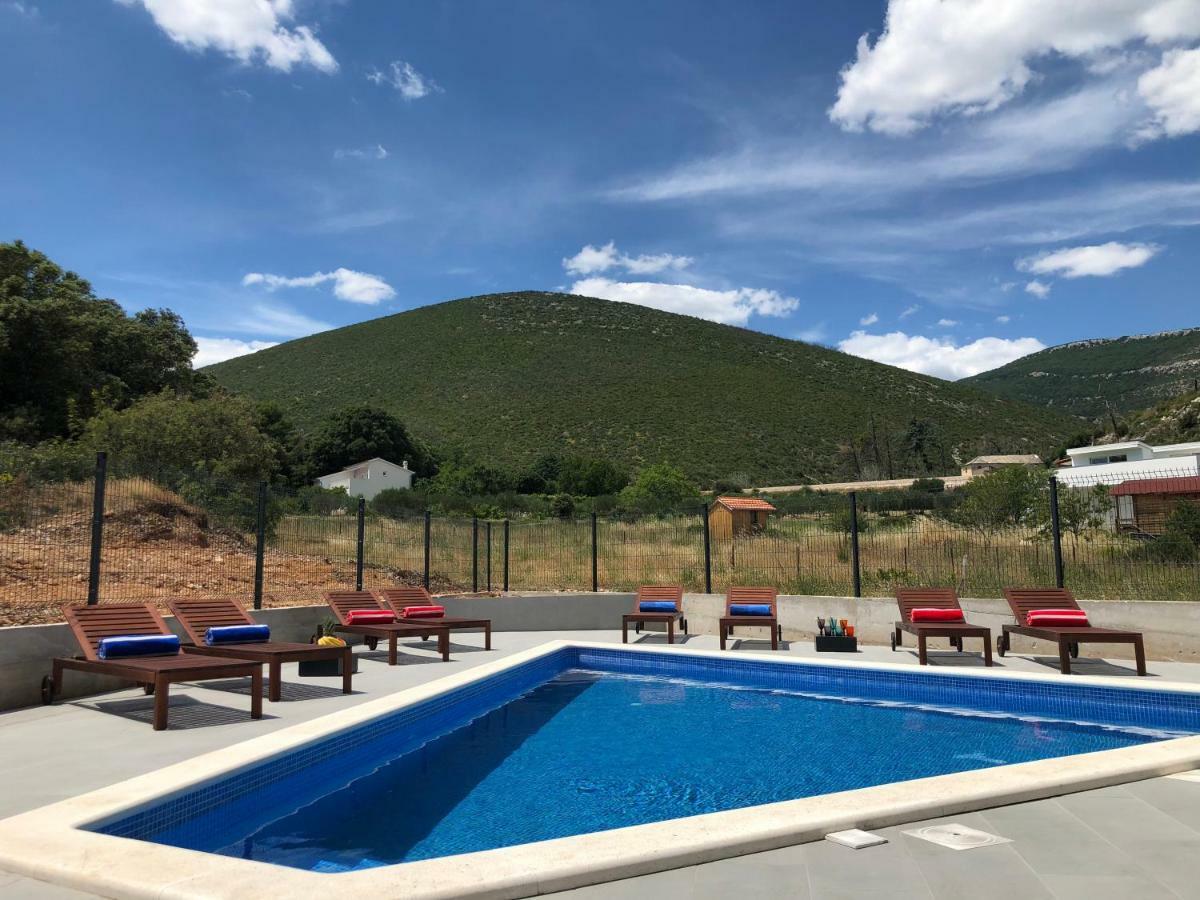 Villa Mila Kastela Kaštel Novi Exteriér fotografie