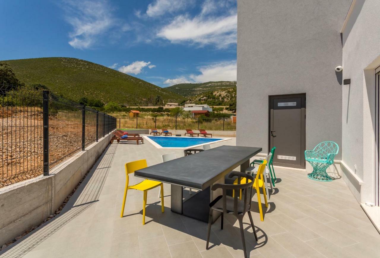 Villa Mila Kastela Kaštel Novi Exteriér fotografie